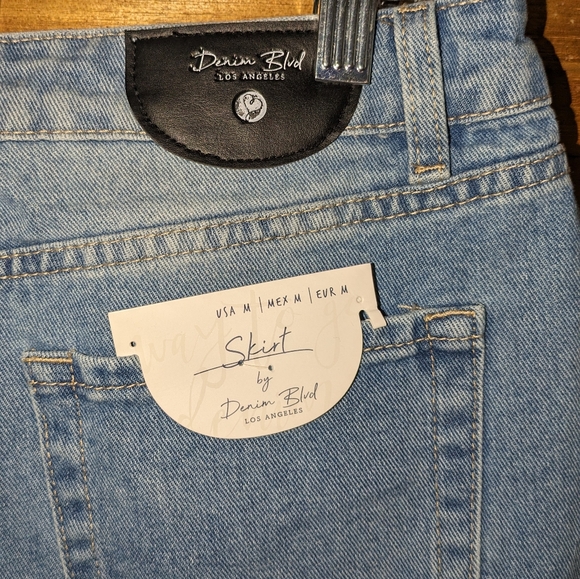 💥MUST GO💥Denim Blvd Los Angeles NWT - Picture 6 of 6